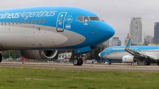 aerolineas-argentinas-aerolineas-aviones-aeroparque (1)