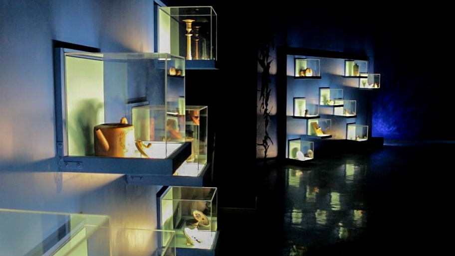 El Museo Municipal Mario Brozoski se encuentra en Puerto Deseado, provin...