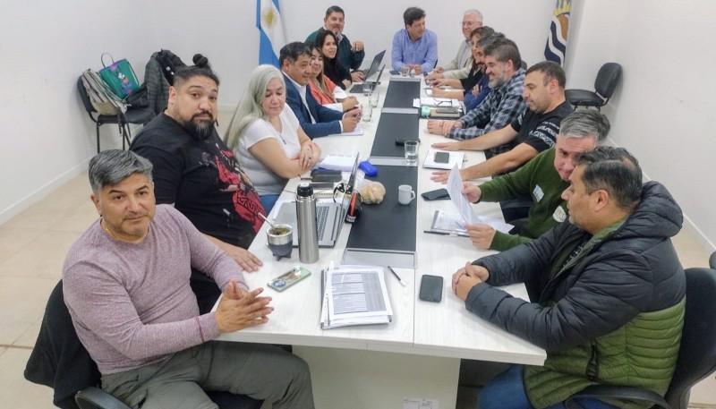 Se pasó a un cuarto intermedio en la paritaria docente en Santa Cruz