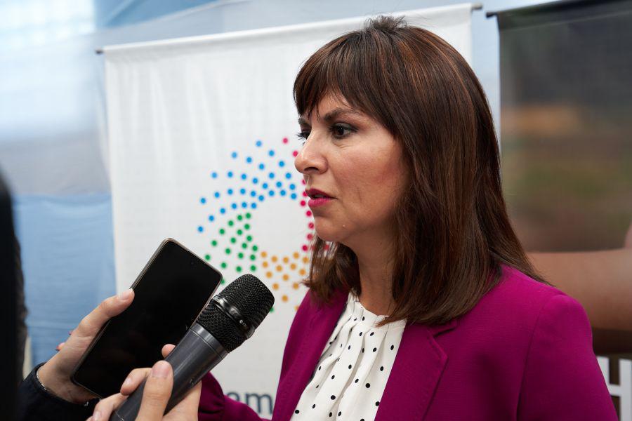 a08c4874cabde9b9ee1b7e002177c481_XL