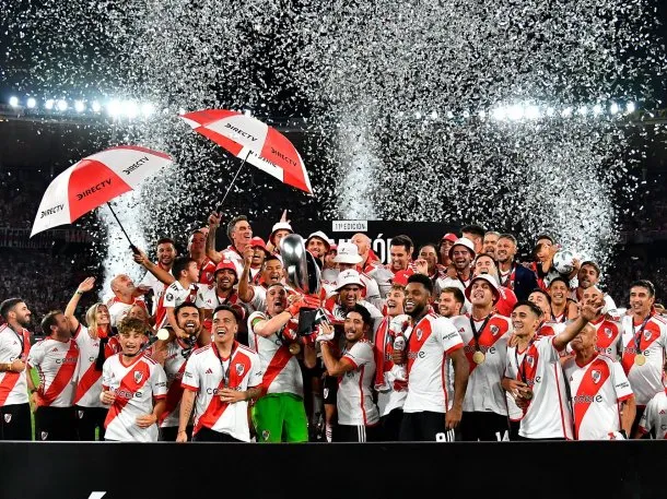 river-campeon-supercopa