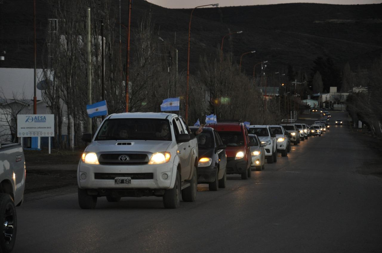 5d8725893509f4f84f1062047cc7a324