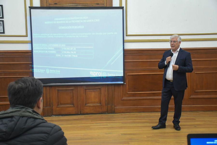 40002b4183521f444712b65d690eb49b_XL