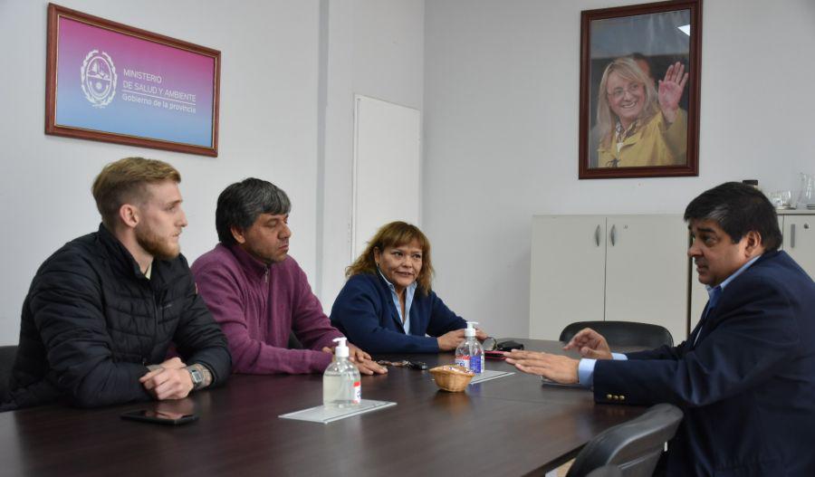 5054252360e1858b1691f28299a767d7_XL