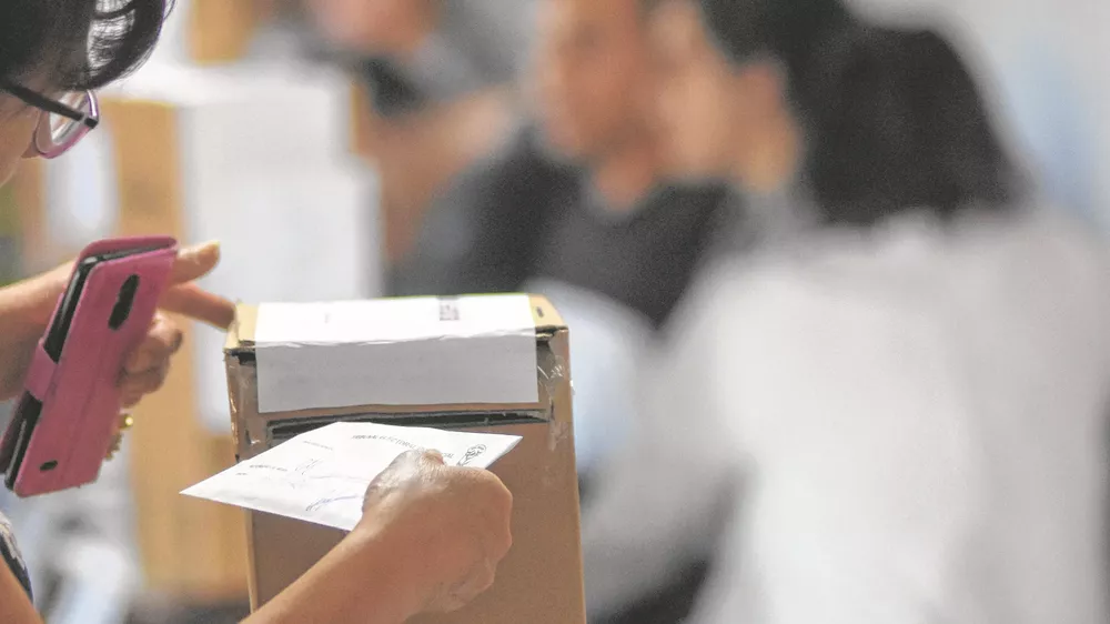 cropped-Imagen-ROCA-ELECCIONES-VOTANTES-VOTOS-URNAS-10679933-2-1