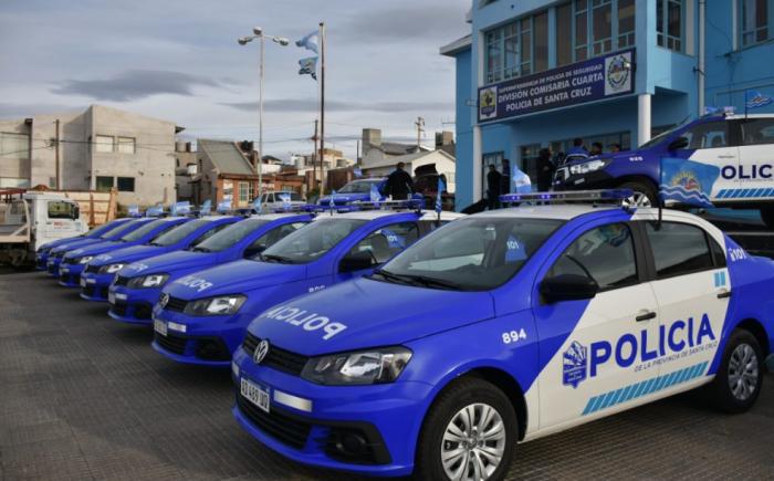 700x435_aumento_salarial_de_la_policia_de_santa_cruz202426