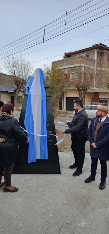 4a4ac2c0-0c35-4175-a56c-aff576c53438