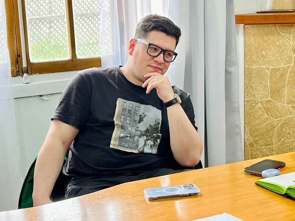 WhatsApp Image 2024-11-08 at 09.30.14 (1)