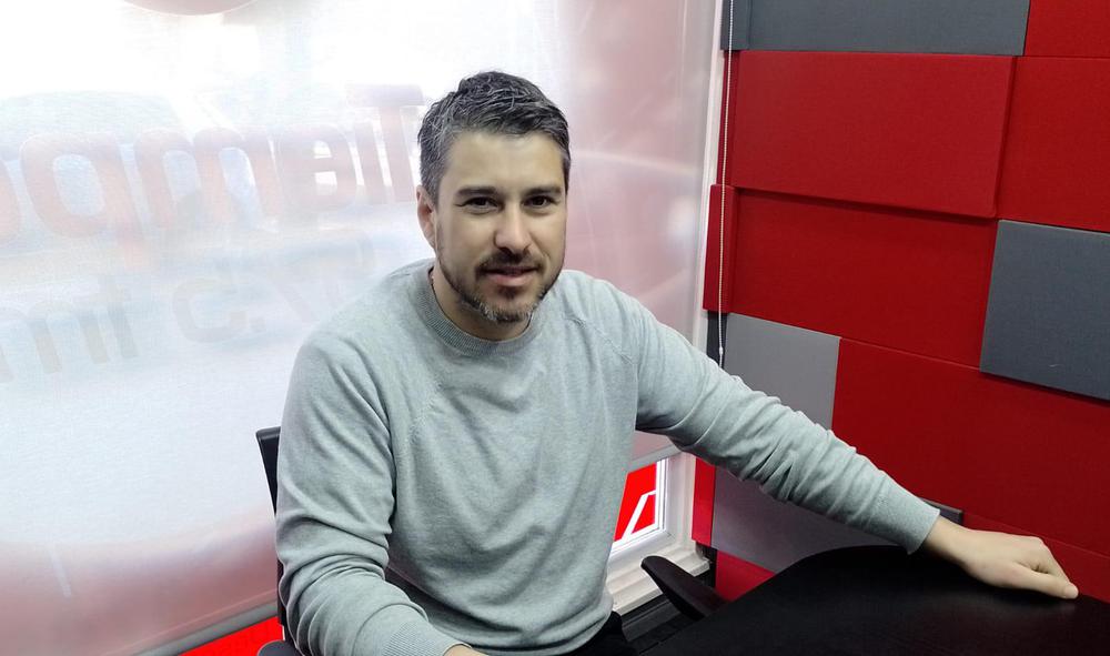 leo roquel estudios6