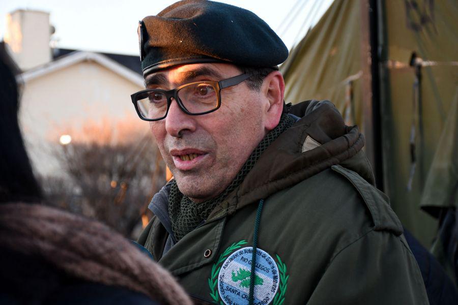 4d943a904bb04ecee89e1928b5b9a0fb_XL