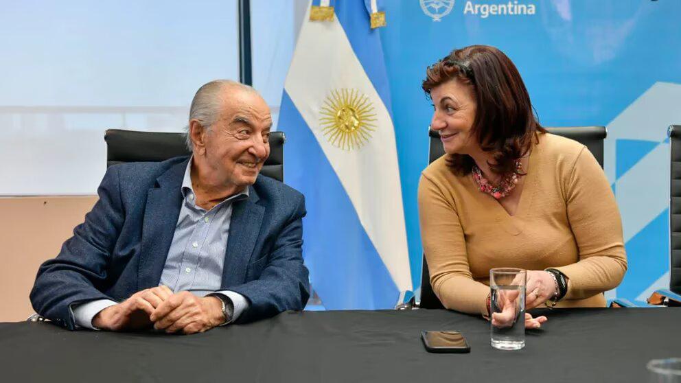 TMUGACWT65EEDLT3BSUJ5HR62E