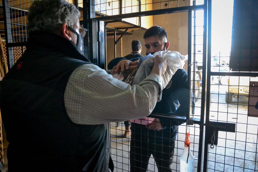 BBC62C09-0ED0-4D87-8D02-F63101C9C92D