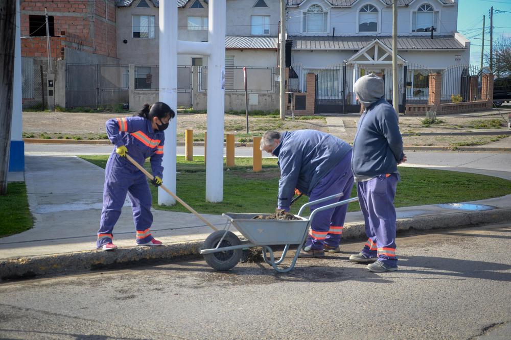 6753D55A-6835-47A2-AE84-D8001ADD257A