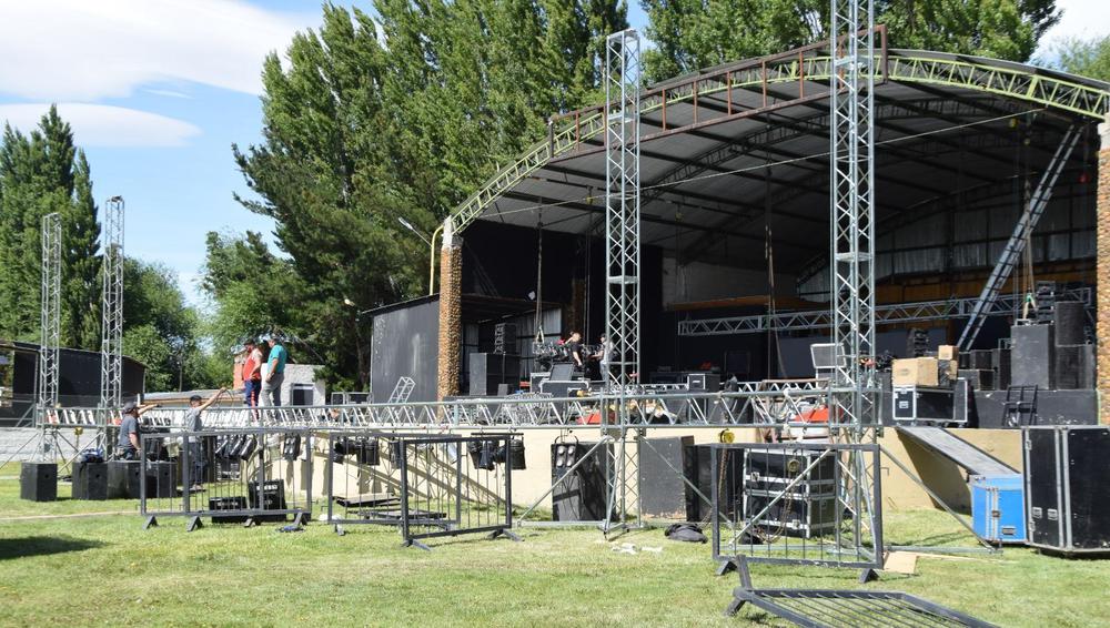 ff6b2b13e02e4fbd391d5fe6b67c233a