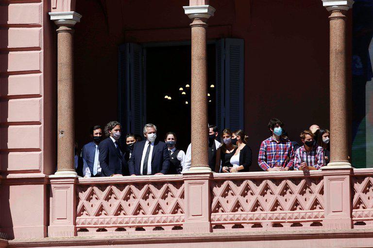 WCHHPEYM2RC3LLKO6XYANQW7TQ