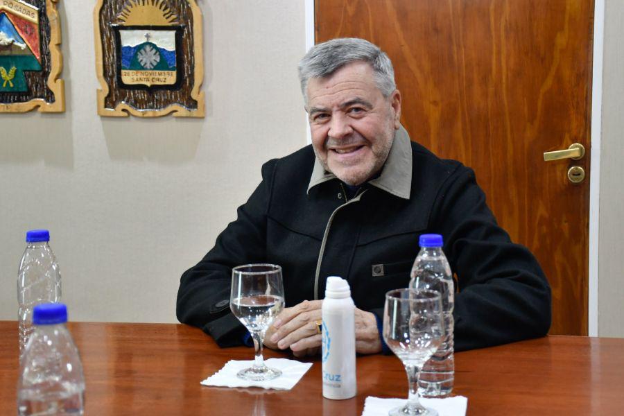 5f283c29fb1ca53fae19bfaa17055cd5_XL