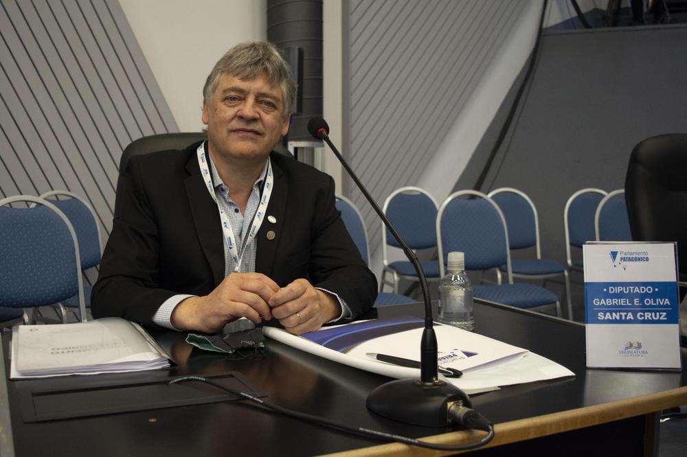 Foto 1 Diputado Oliva