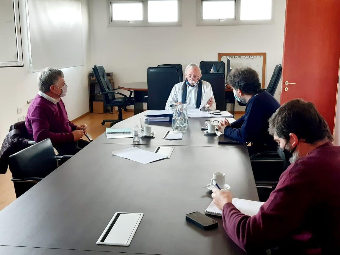 Fotografía 2 Oliva y colaboradores en audiencia con el titular del Consejo Agrario