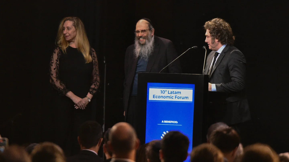 db619579-7b12-434c-b2e3-2ef6d3fe4436