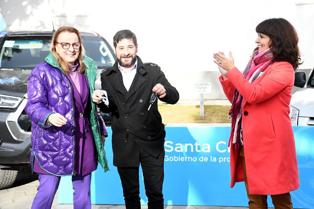 20230825__ENTREGA_DE_MOVILES_COMISION_DE_FOMENTO_KOLUEL_KAIKE_3