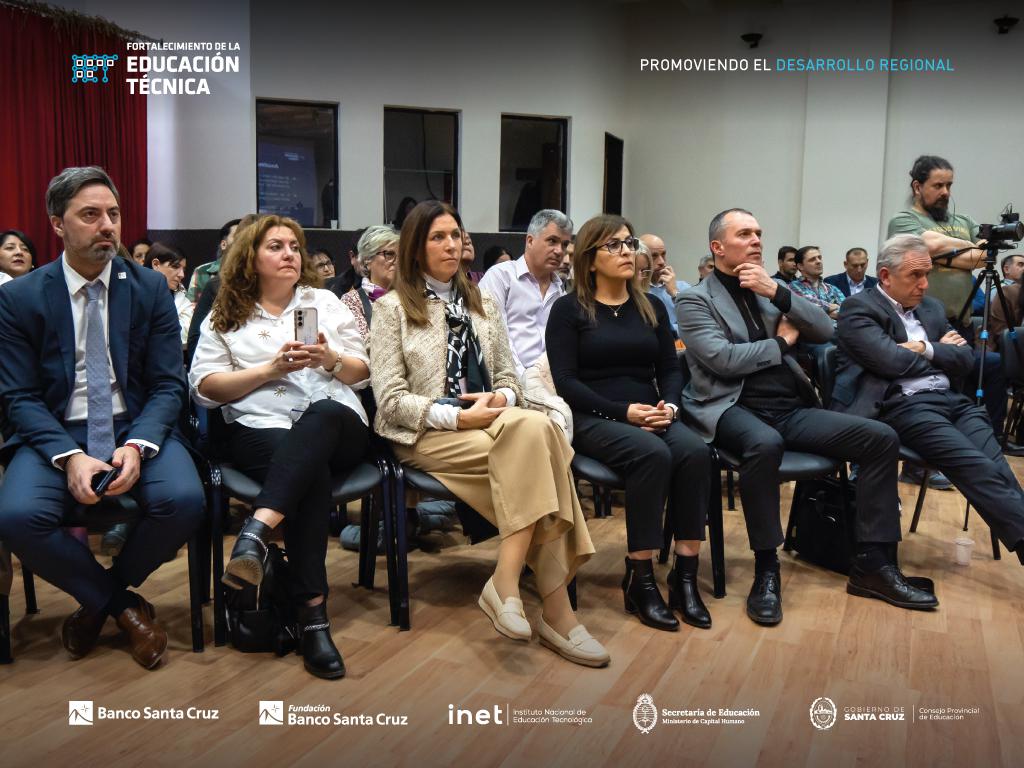 Img gacetilla Desarrollo Regional SANTA CRUZ 02