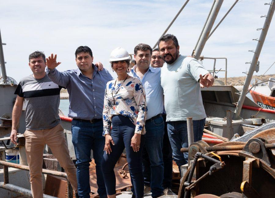 b89a7b7d5a693a28ab6b2699160a962f_XL