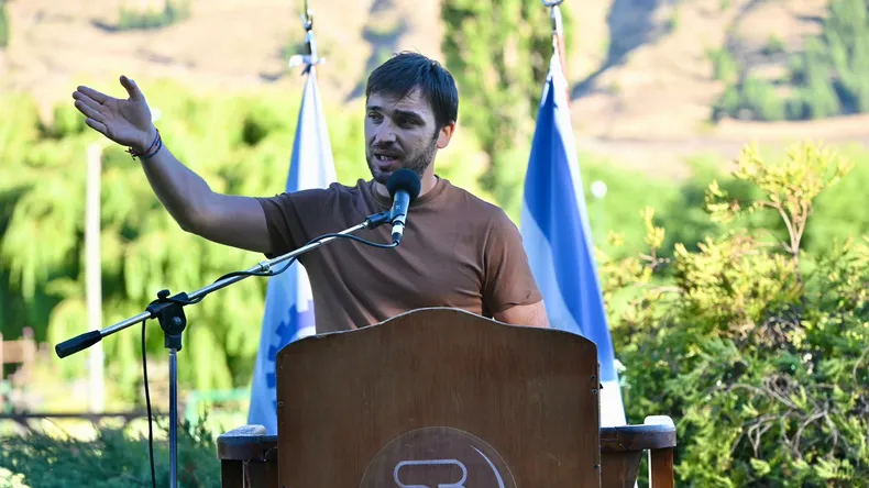 ignacio-torres-gobernador-chubut