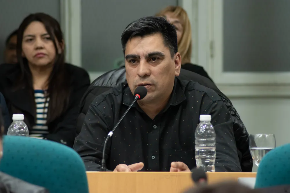 multimedia.normal.a3d8b81ba2ea3974.RWwgbnVldm8gcHJlc2lkZW50ZSBkZWwgYmxvcXVlIFBfbm9ybWFsLndlYnA=