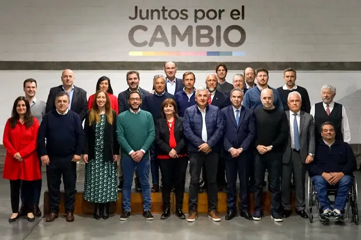 juntos-el-cambio-mesa-nacional-familia-2022jpg