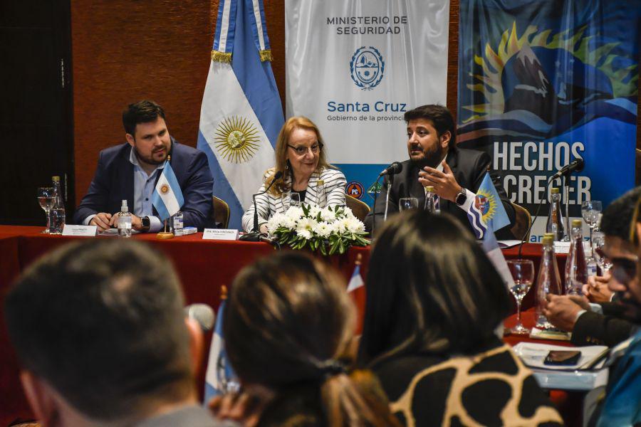 206df0db22fe64c82274e5364e658d50_XL