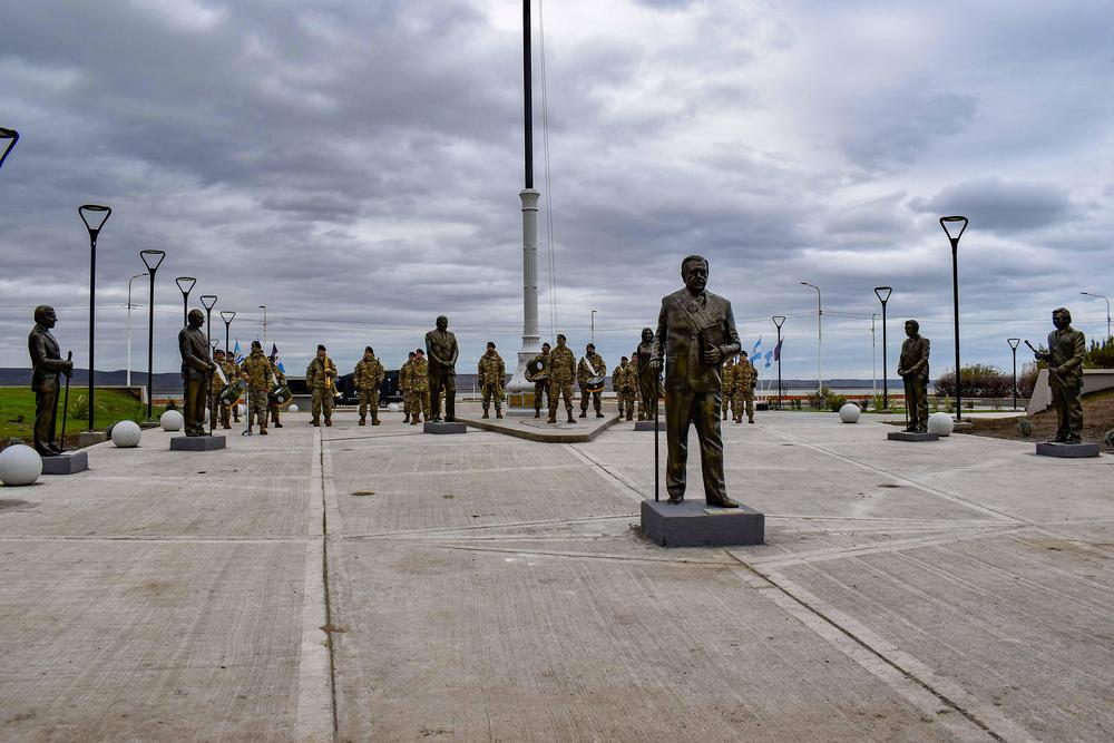 INT- INAUGURACION PASEO DE LOS PRESIDENTES -18-03-22_SELLO