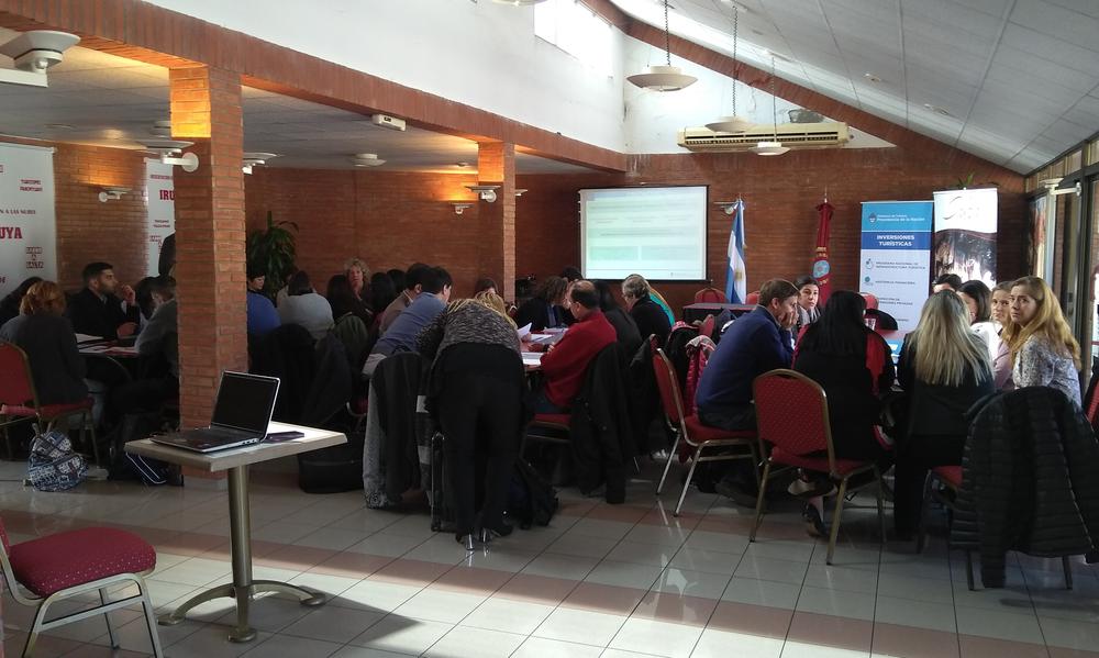 Santa Cruz participó del Encuentro Federal de Inversiones (1)