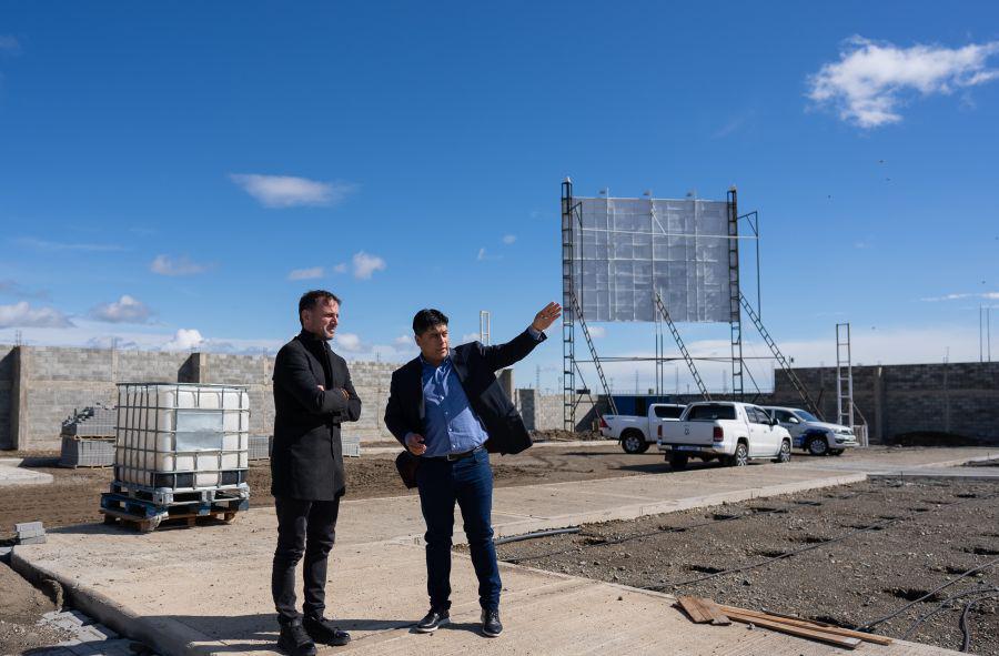 846a90127fbf44827ab72a2706fce8d9_XL