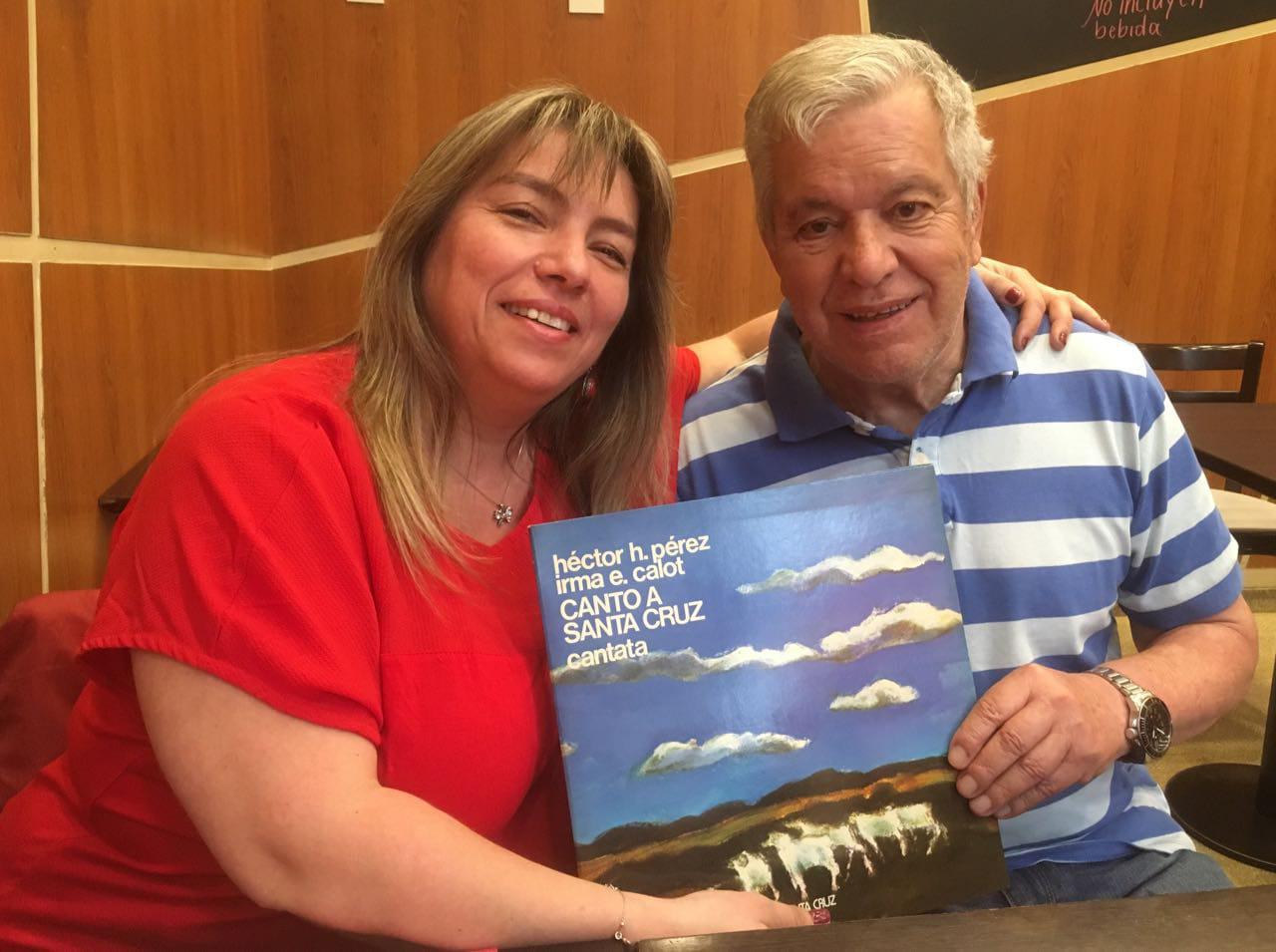 Roxana Agullo y Hector Perez - El Canto a Santa Cruz como un patrimonio cultural que sigue mas vivo que nunca 03
