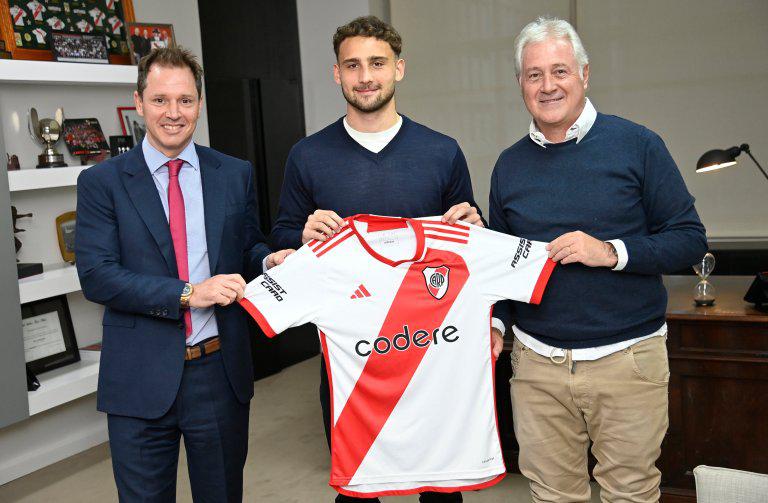 6f5e71929b43b6ddf4ee35831f4b8fa2_M