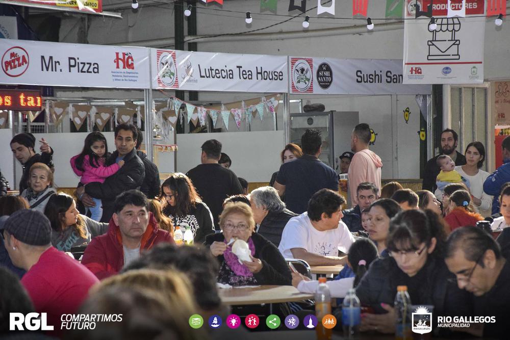 FOTO ARCHIVO gallegos come_sello