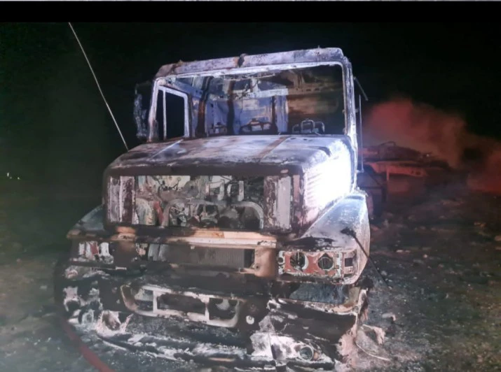 683067351a9c5_715_532!