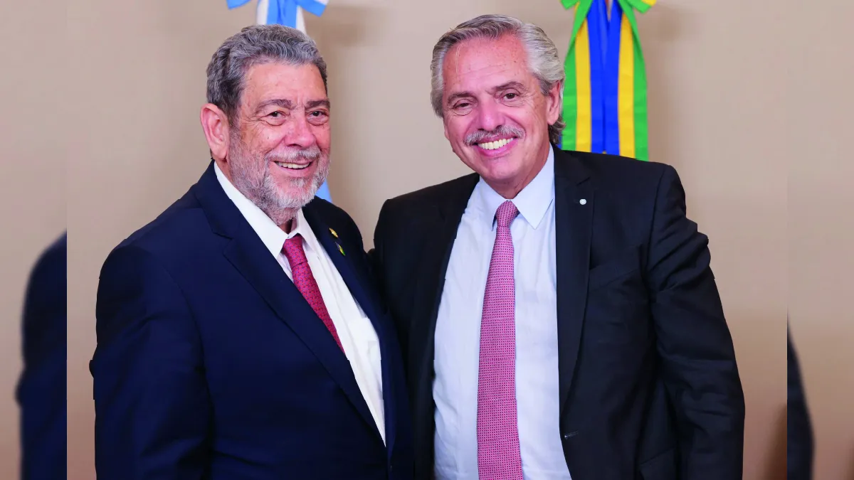 alberto-fernandez-ralph-gonsalves-jpg