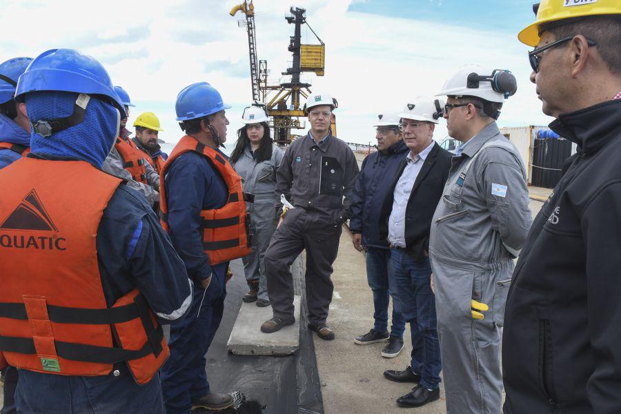 c33c0cbcab5f64e2b16fbab0fe97cd79_XL