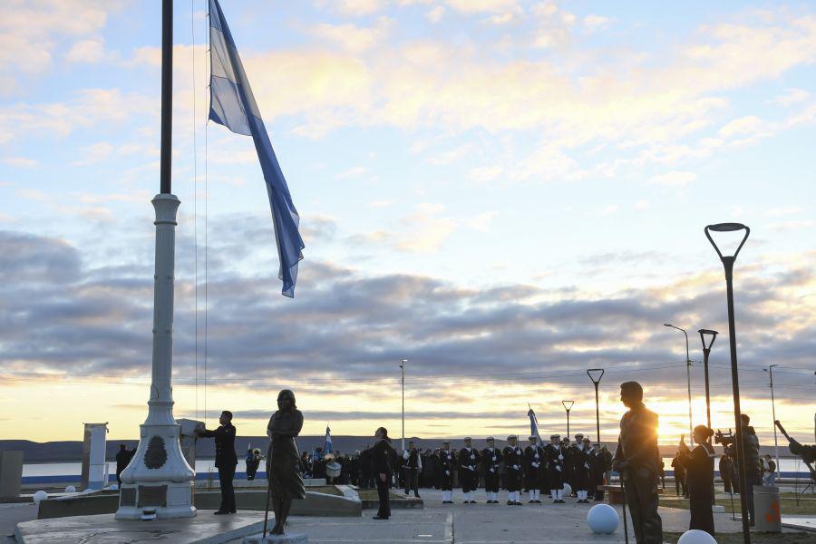 891de6fd906c3b1874c6a57d3ac26d64_XL