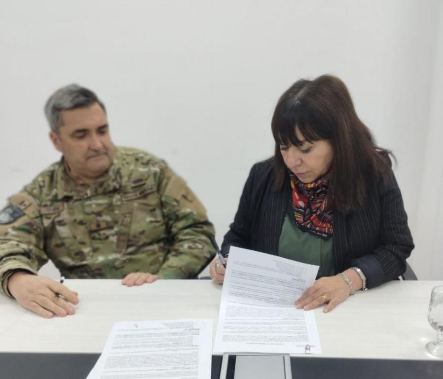 aacdd67cfe376ccf432cf691ba69d0f2_XL