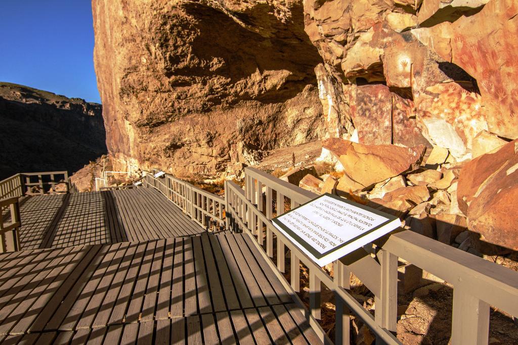 multimedia.normal.af6f7c4175ee1138.637565766164656c61736d616e6f732d7068204d656c697361205175696e74655f6e6f726d616c2e6a7067