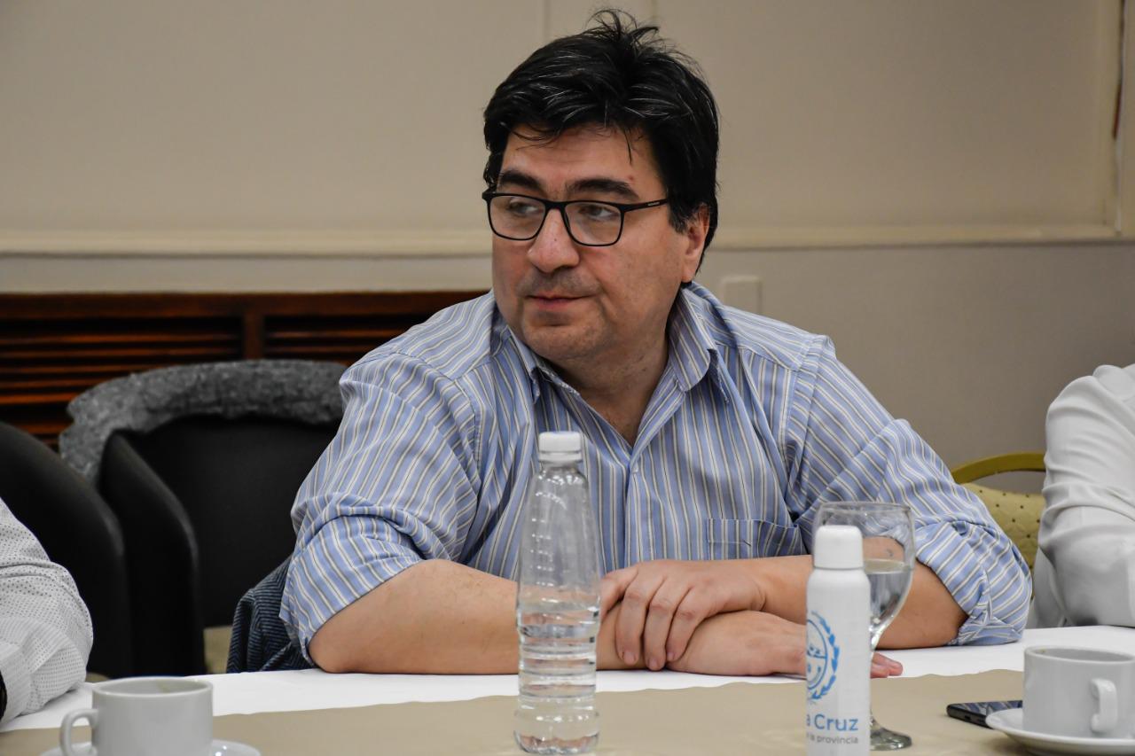 Hugo Jerez en la audiencia con la gobernadora