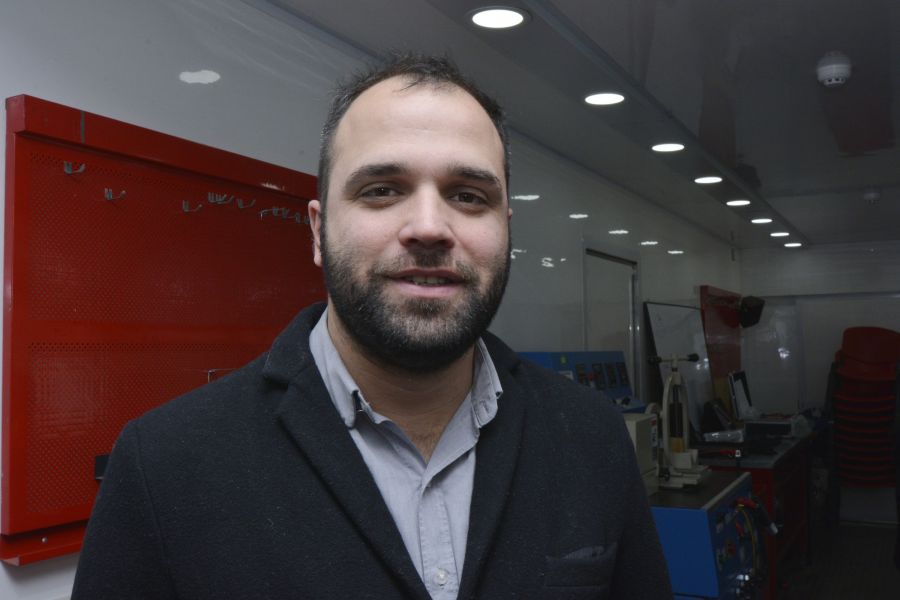 a2d2d0199d5457fd078ad23ed18e4942_XL