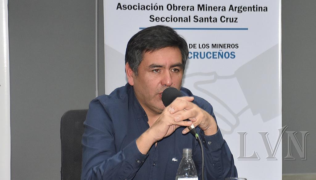 Javier-Castro-Secretario-General-AOMA-Santa-Cruz