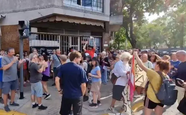 cacerolazo-karina-milei