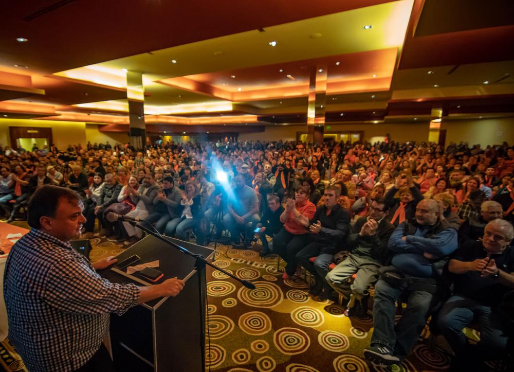 Belloni-acto-portales-web