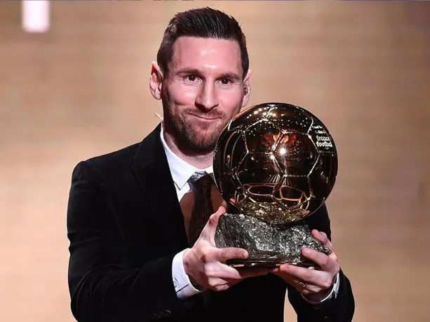 Messi se pone fino y hace comercial de Louis Vuitton ¡Qué elegancia!