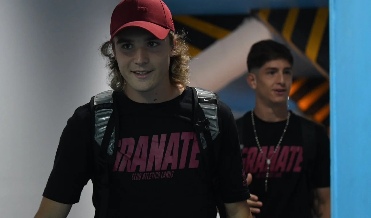 ylq8dKXgb_1290x760__1