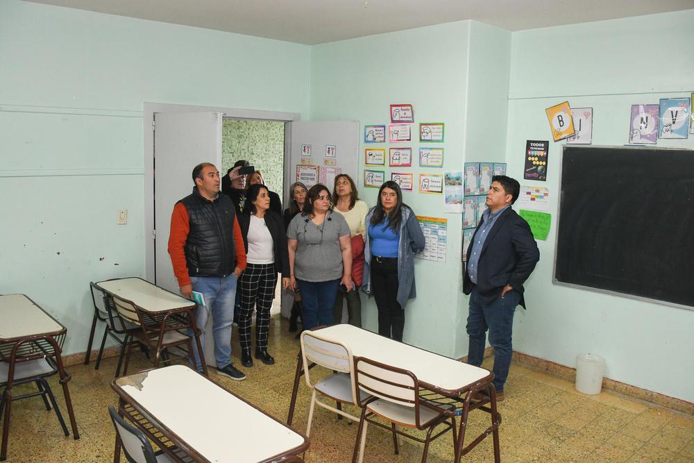 Foto_3_CPE_junto_al_gobernador